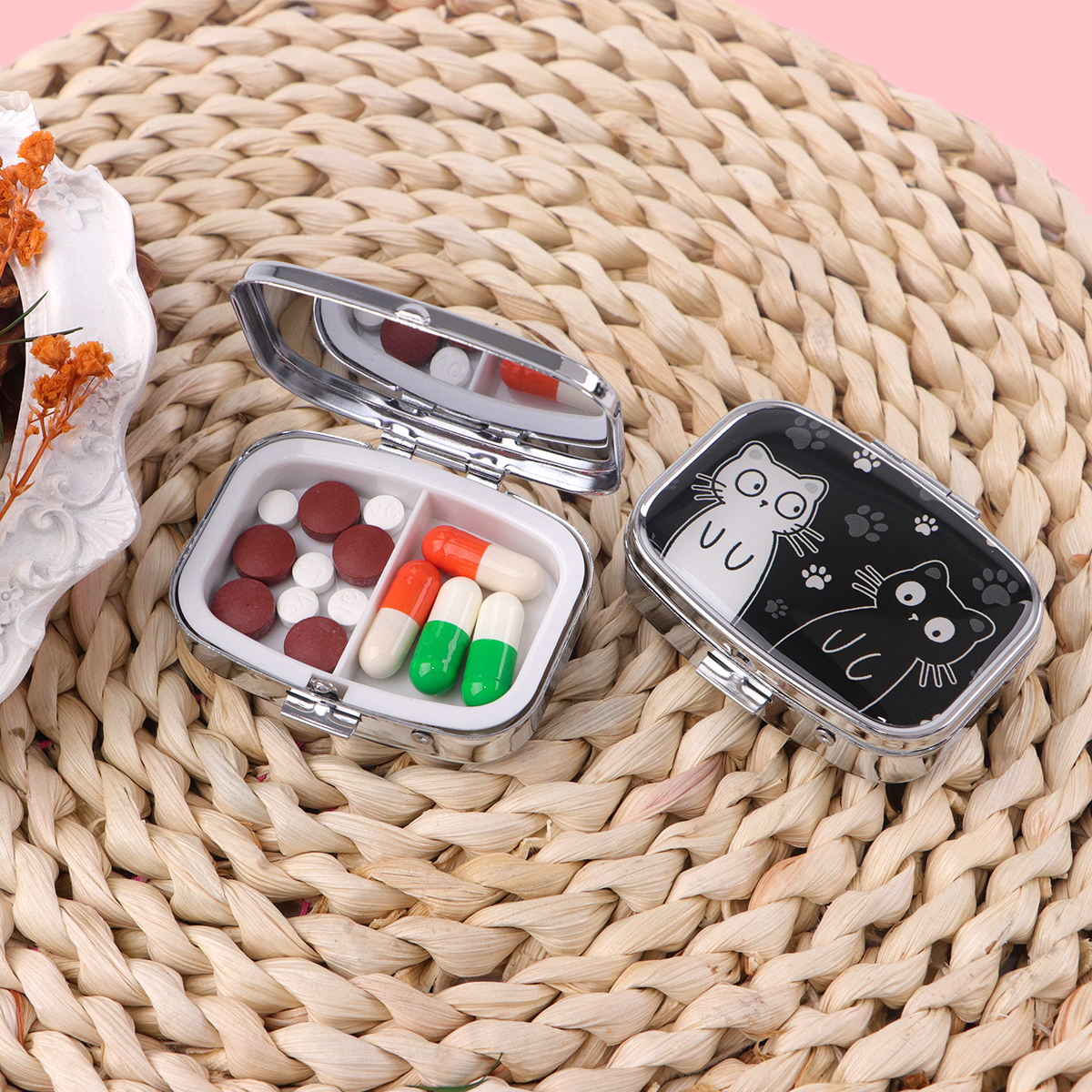 Cartoon Black And White Cat Tr - Travel Accessories Deals avis et prix