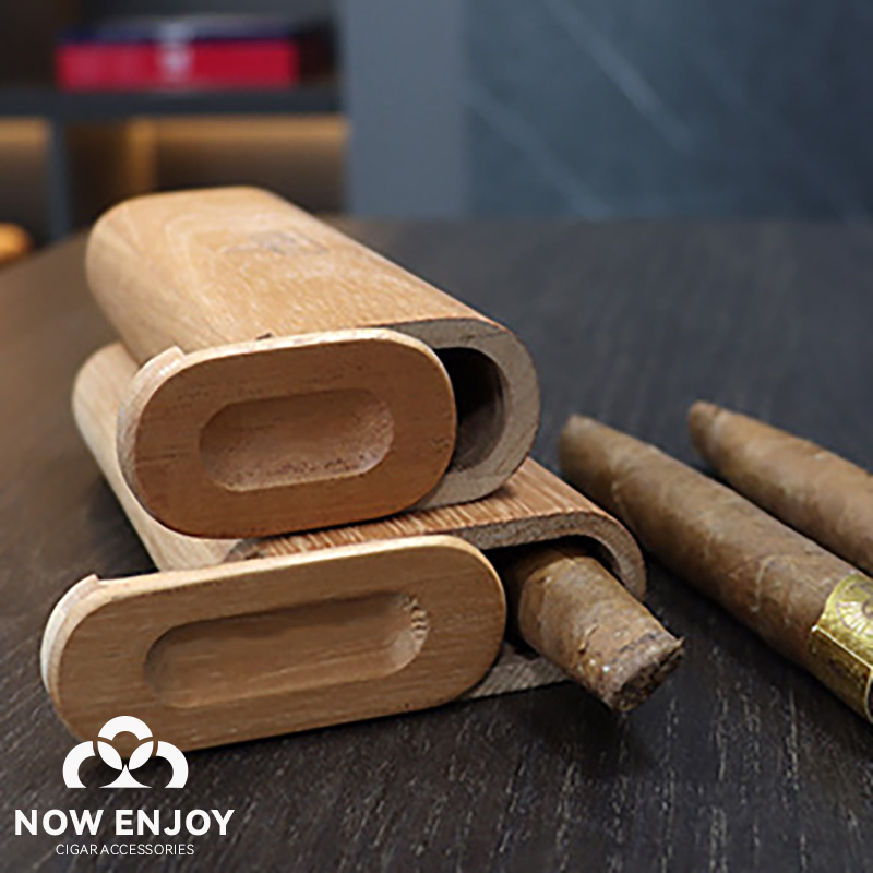 Portable Cigar Case Natural Ce - Travel Accessories Usa avis et prix